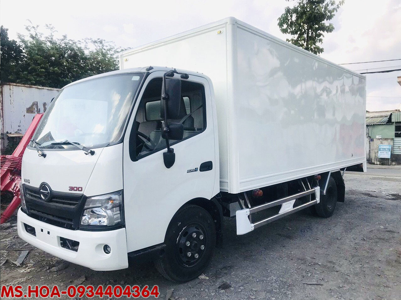 Xe tải Isuzu 55 tấn thùng mui bạt